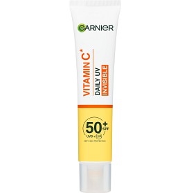 Garnier Vitamin C Glow-Boosting Daily UV-Lotion SPF50+ for matt hud Invisible 40 ml